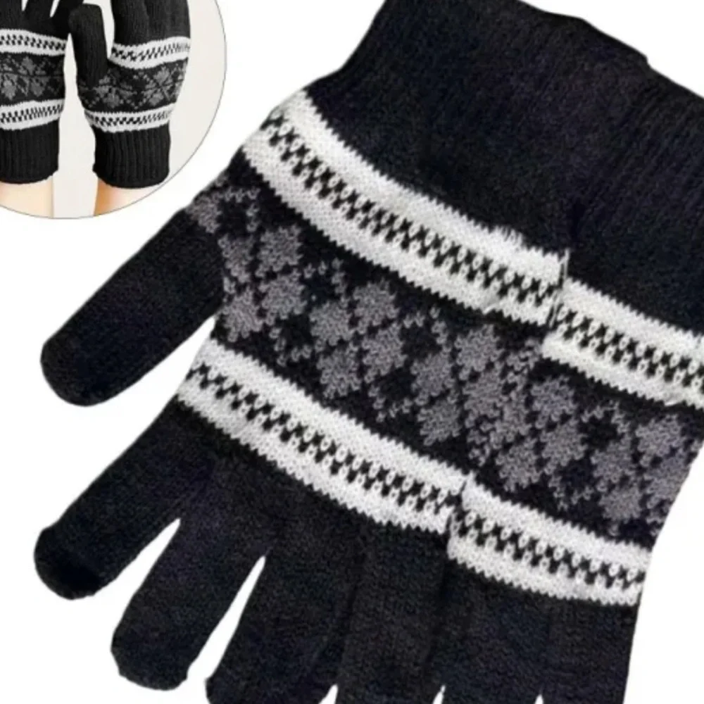 Black UNISEX Nordic Snowflake Gloves